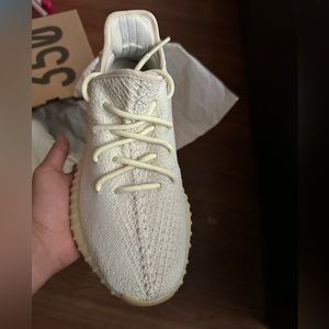 Yeezy 350 V2 Butter